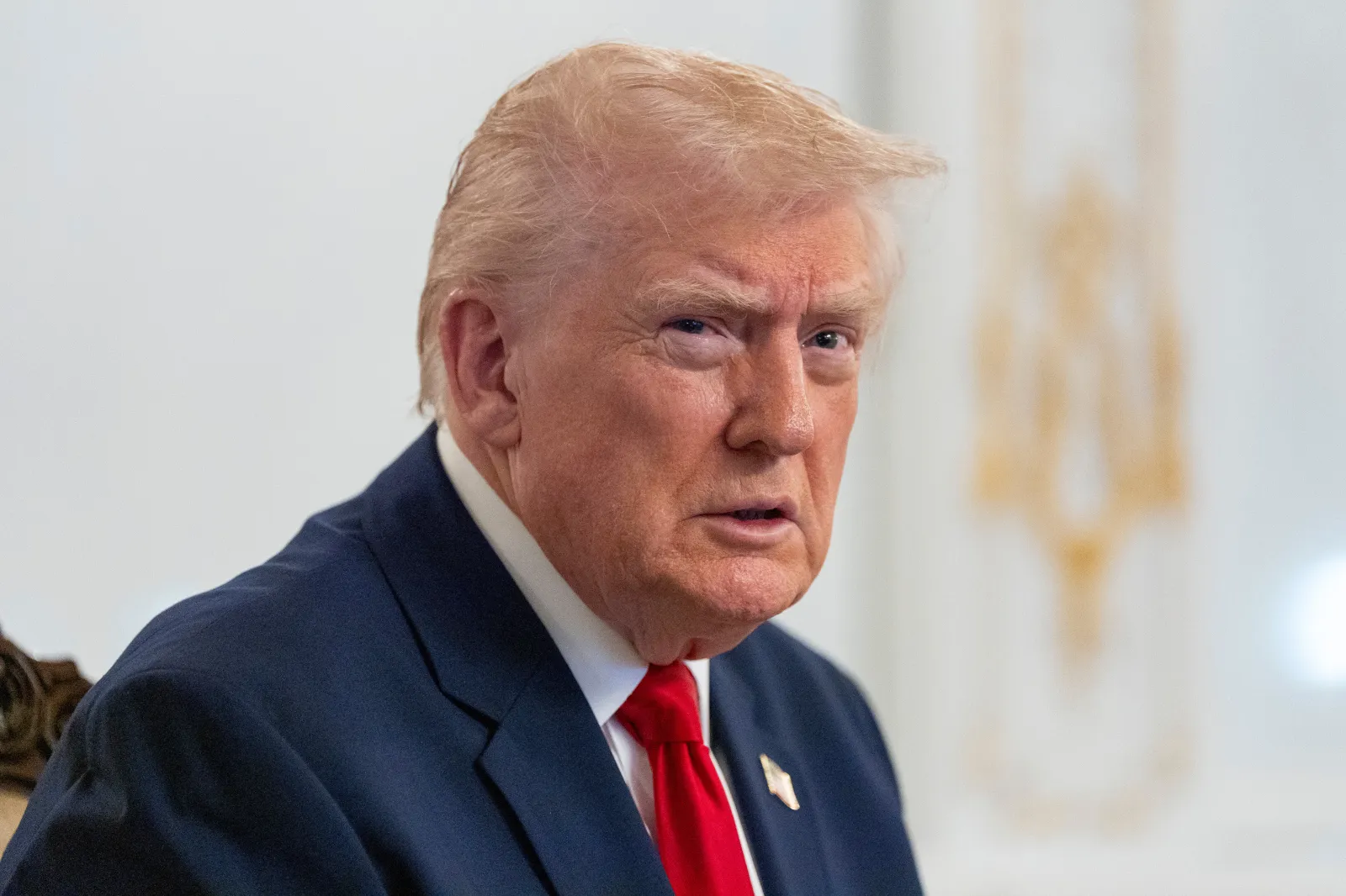 donald trump approval rating working class